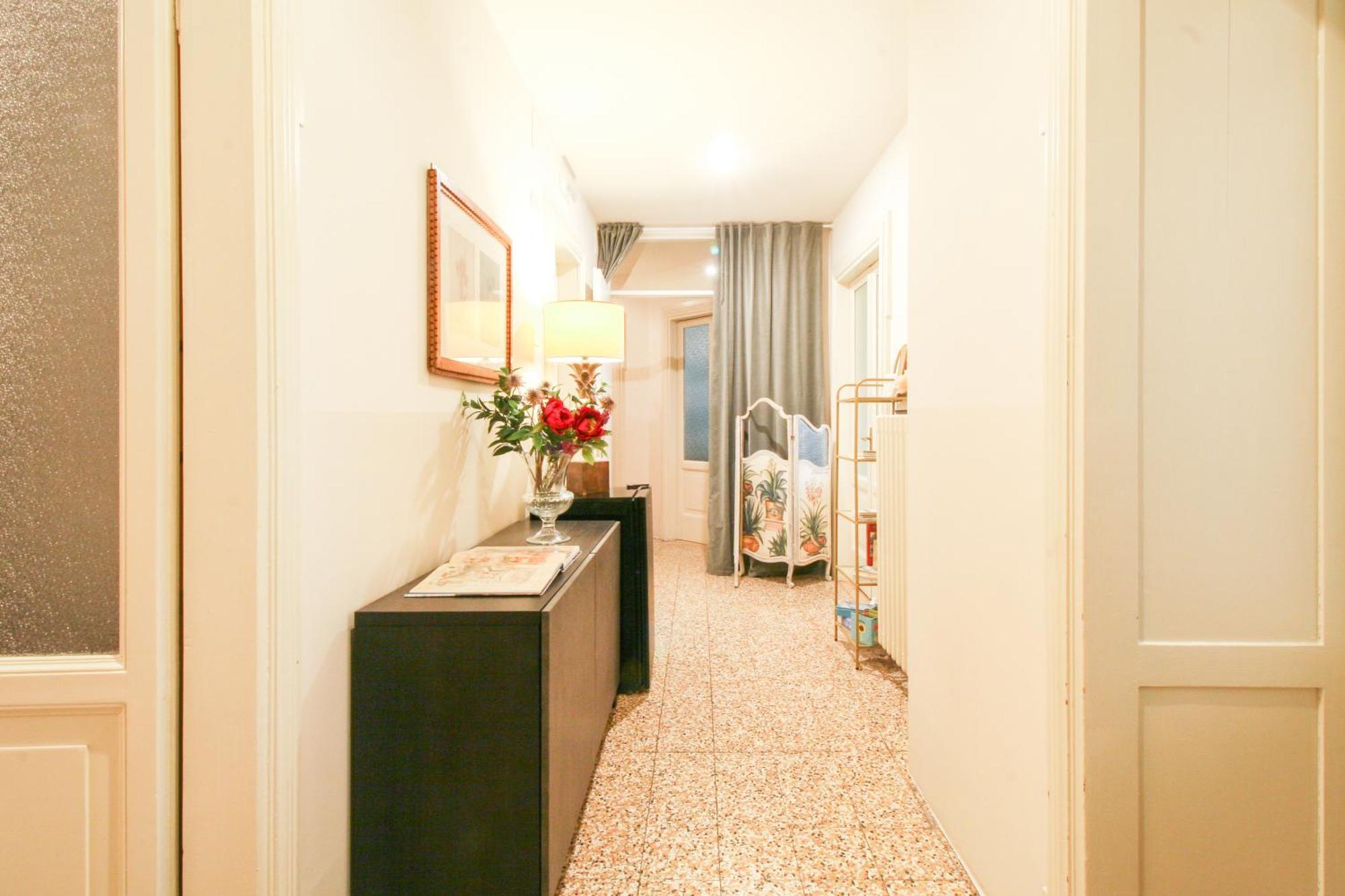 Le Flaneur - Vintage Suite Verona Exterior photo