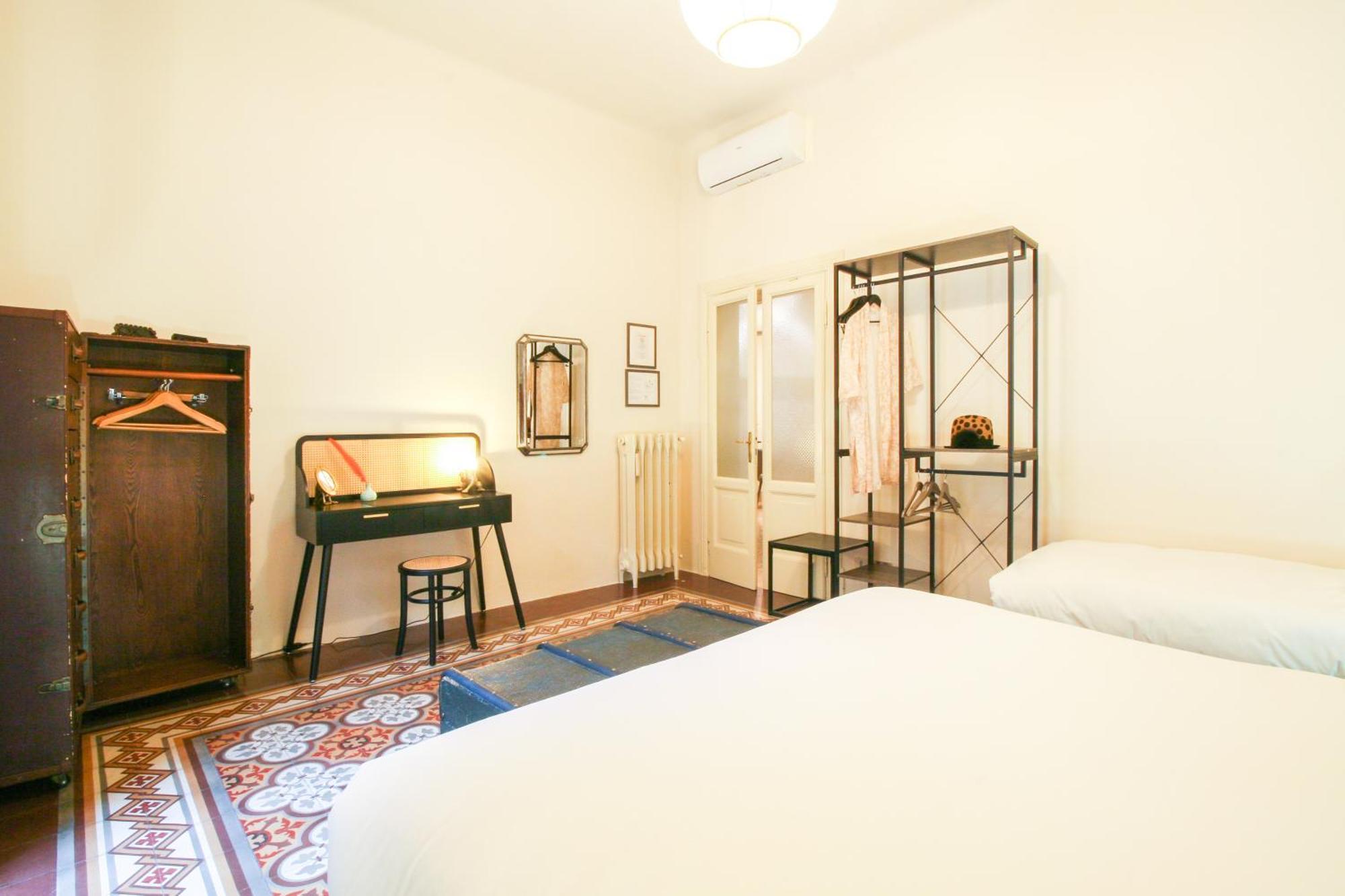Le Flaneur - Vintage Suite Verona Exterior photo
