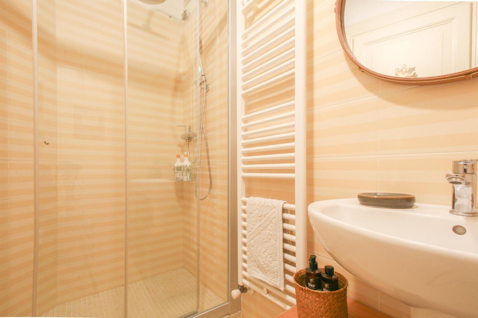 Le Flaneur - Vintage Suite Verona Exterior photo